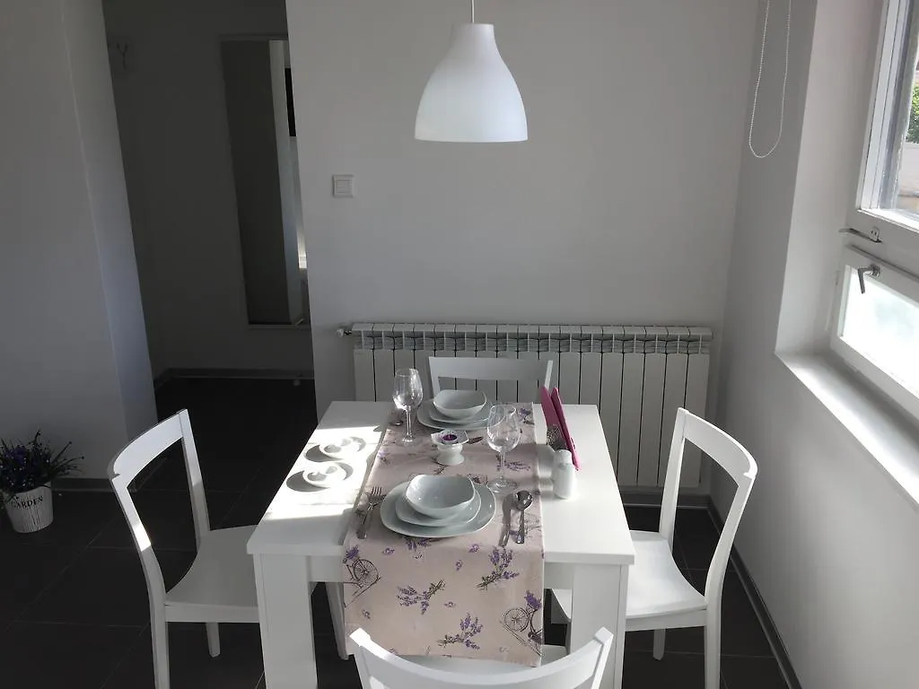 Arenacentar Apartments Pula