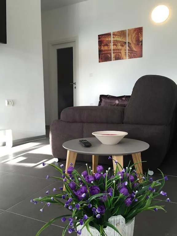 Arenacentar Apartments Pola Croazia